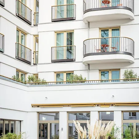 Gold Palais מלון 3*