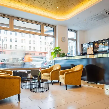 Hotel Gold Palais 3*