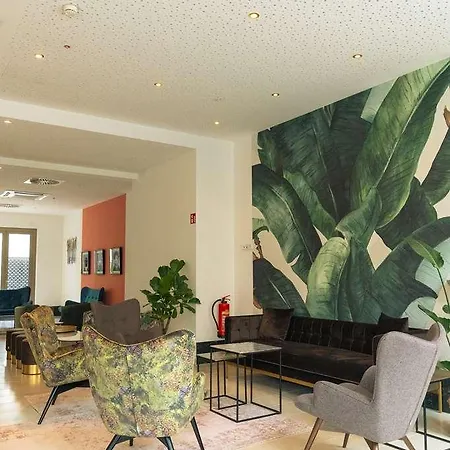 Hotel Gold Palais 3*