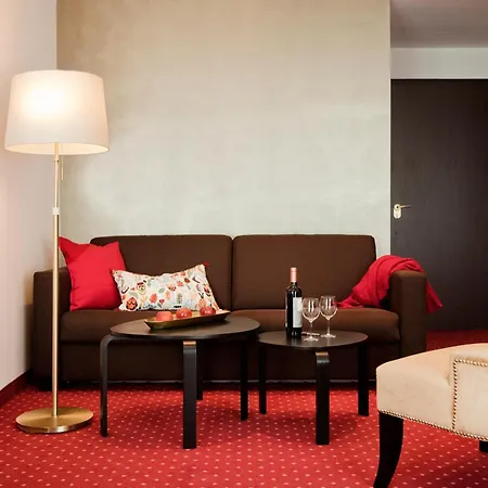 Gold Palais 3*