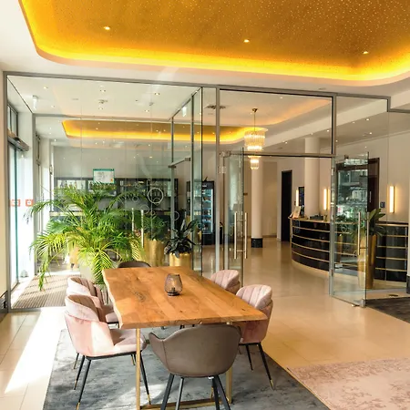 Hotel Gold Palais 3*