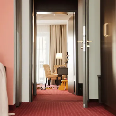 Gold Palais Hotel 3*